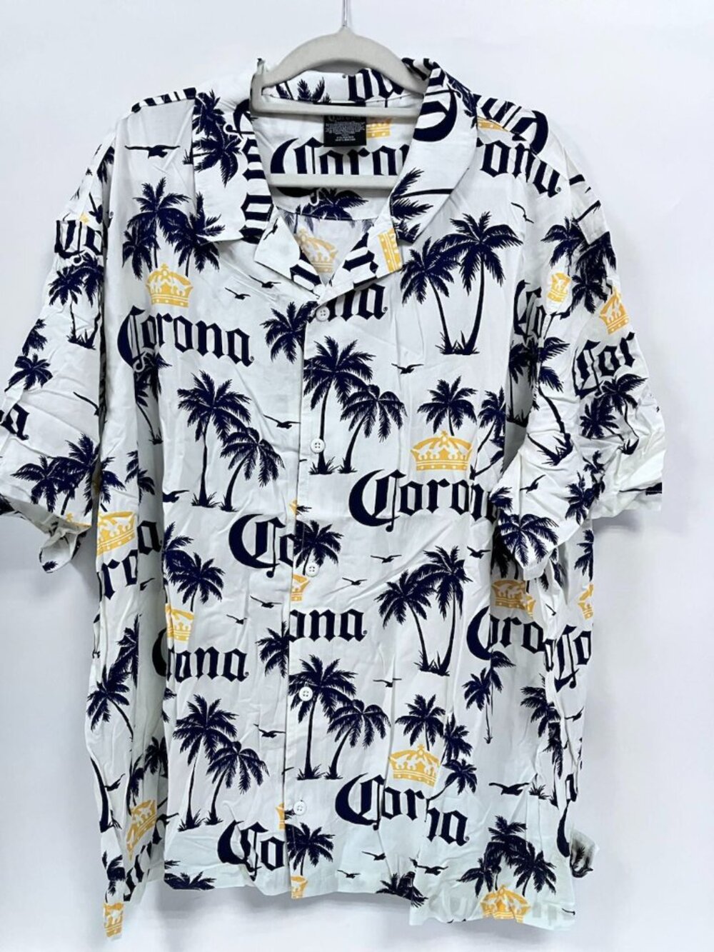 Corona Men's T-Shirt Hawaiian Cuban Collar Short Sleeve Shirt Fashion Top